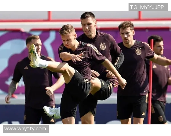 德国足球球星在世界杯赛场上演绝杀瞬间引爆全场激情